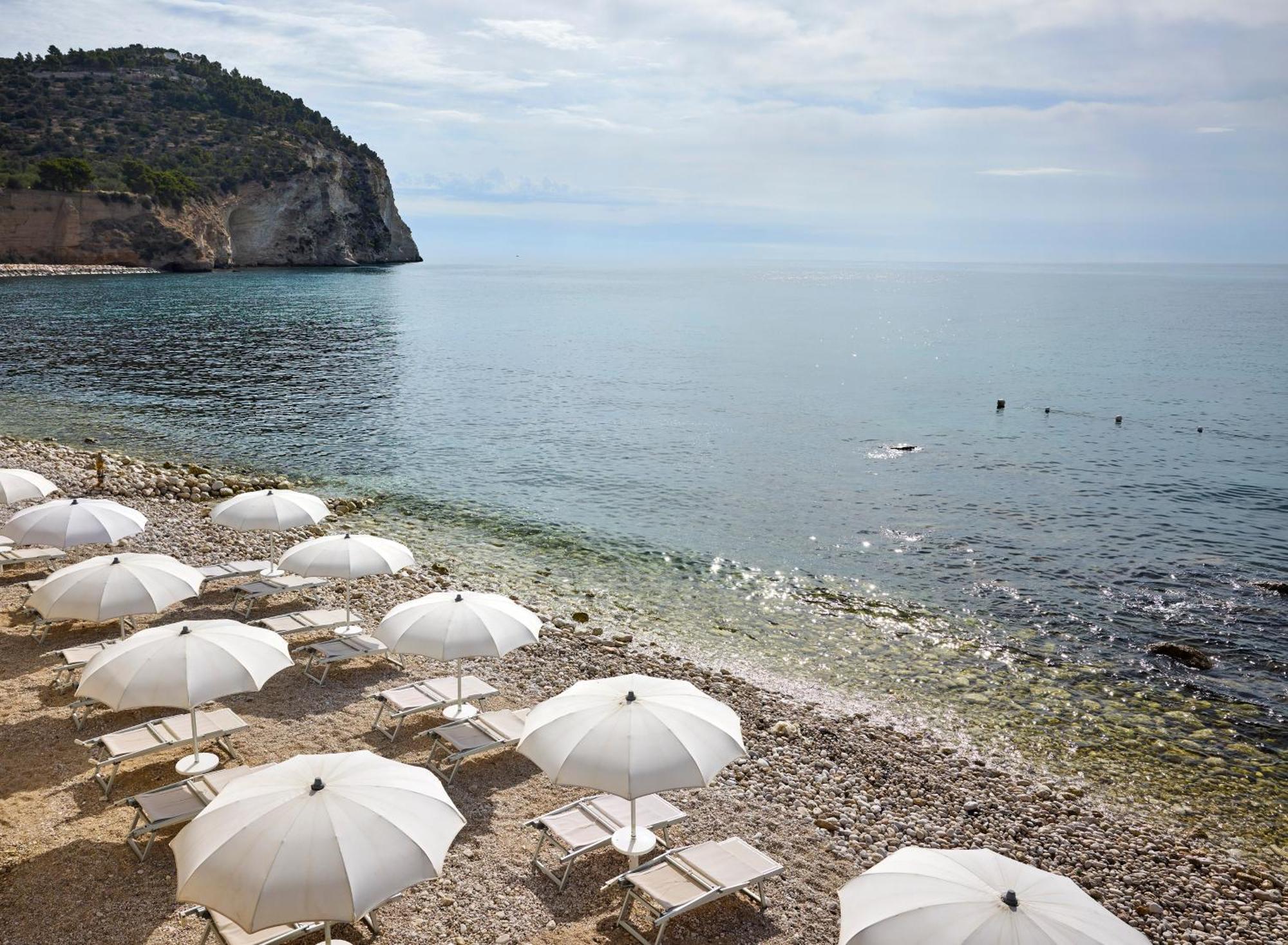 La Casa E Il Mare, Private Bay Hotel Mattinata Exterior photo